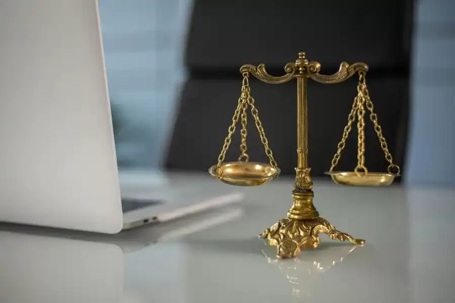 9 FAQ About Legal Issues