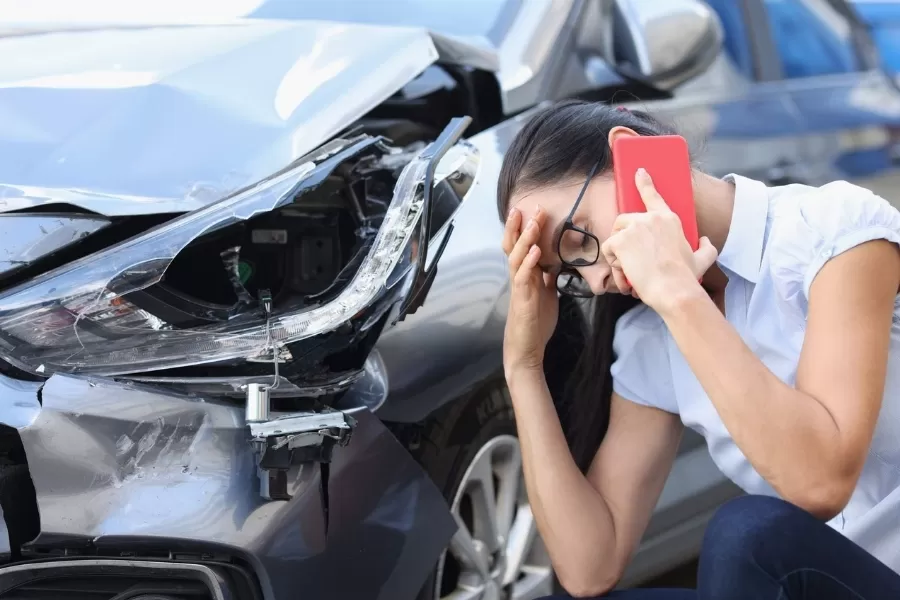 Después de un accidente de coche, ¿cómo prepararse para encontrar al abogado adecuado?