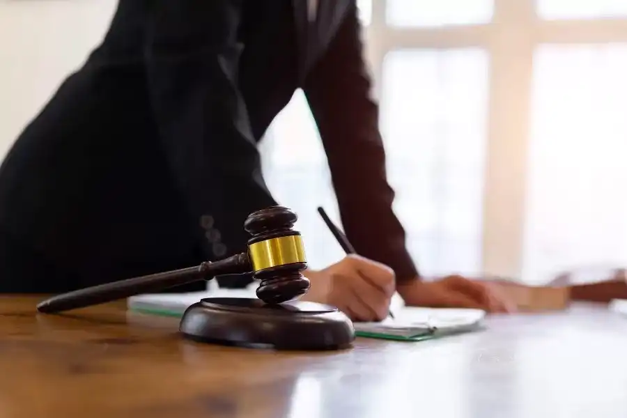 ¿Por qué los abogados pro bono trabajan gratis?